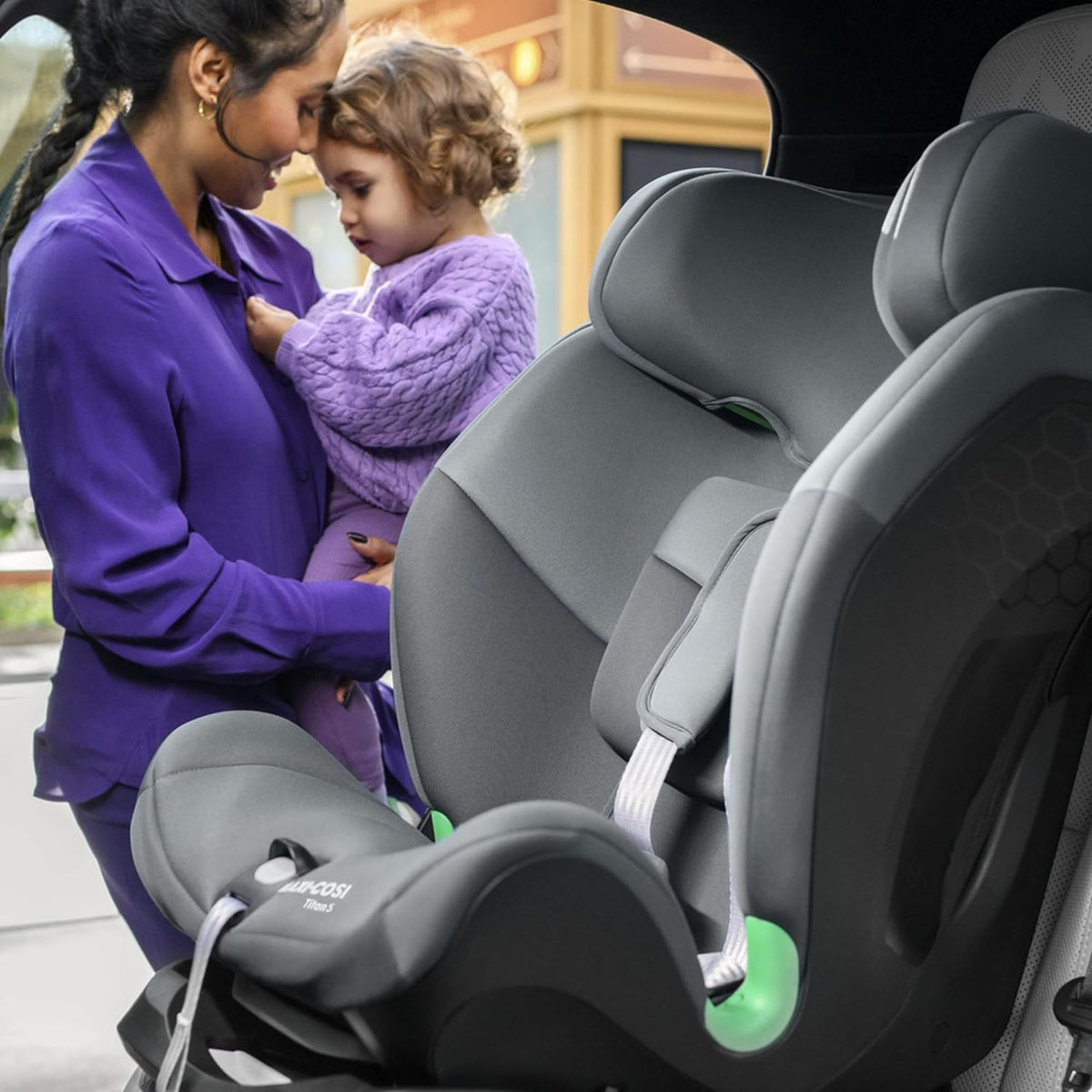 Maxi-Cosi Titan S i-Size ISOFIX Child Car Seat Tonal Graphite